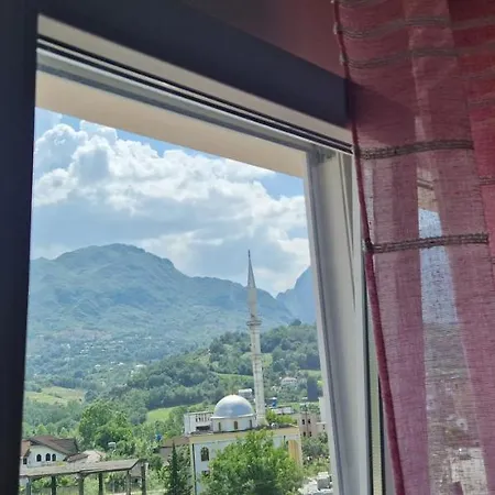 Hotel Bar-restaurant-hotel-familja 5*