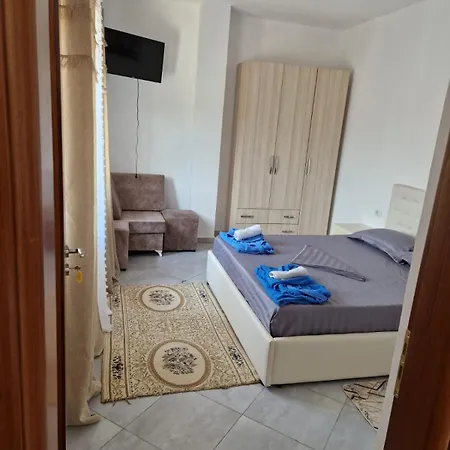 Bar-restaurant-hotel-familja Hotel 5*