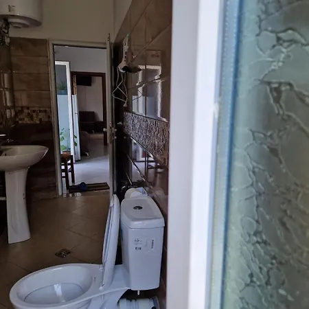 Hotel Bar-restaurant-hotel-familja 5*