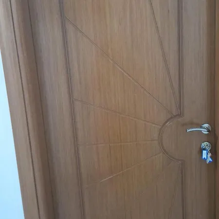 Hotel Bar-restaurant-hotel-familja 5*