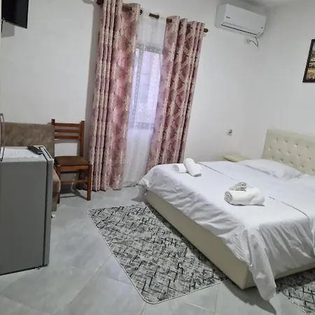 Bar-restaurant-hotel-familja Klos