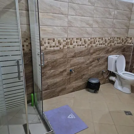 Bar-restaurant-hotel-familja Hotel 5*