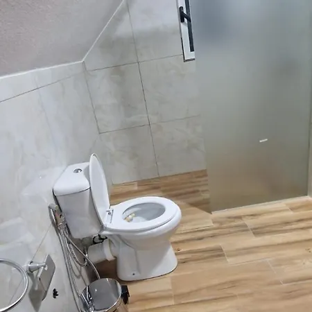 Szálloda Bar-restaurant-hotel-familja Klos