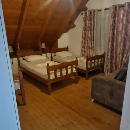 Bar-restaurant-hotel-familja Szálloda Klos