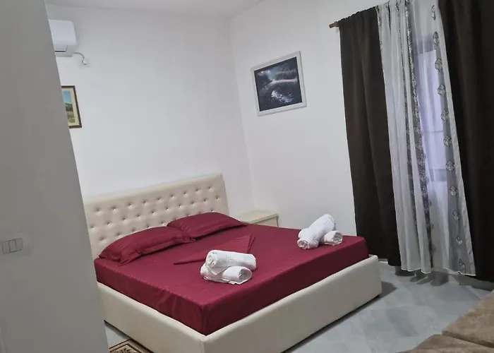 Bar-restaurant-hotel-familja Hotel 5*