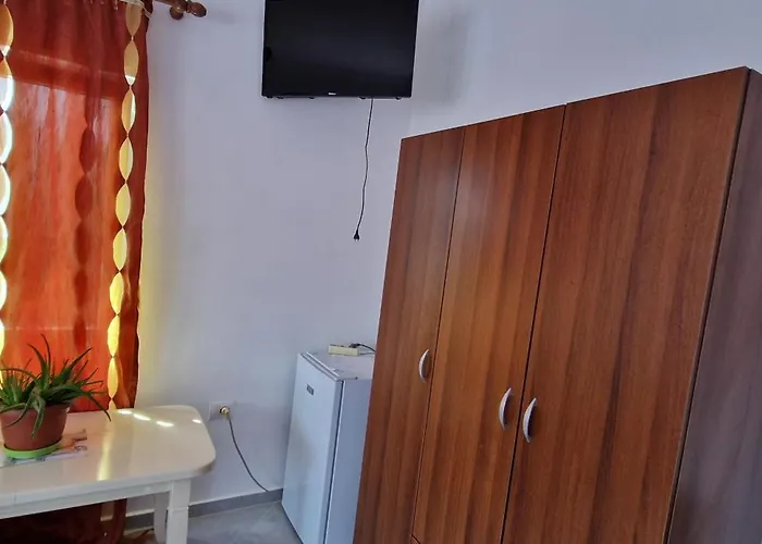 Hotel Bar-restaurant-hotel-familja