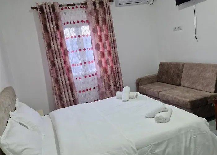 Bar-restaurant-hotel-familja Hotel Klos