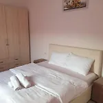 Bar-restaurant-hotel-familja Szálloda 5*