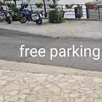 Bar-restaurant-hotel-familja Klos