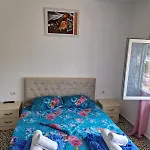 Bar-restaurant-hotel-familja Hotel