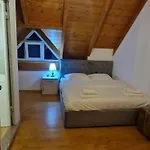 Bar-restaurant-hotel-familja 5* Klos