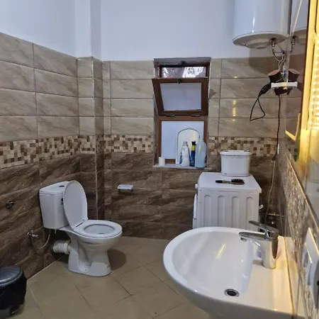 Bar-restaurant-hotel-familja 5* Klos