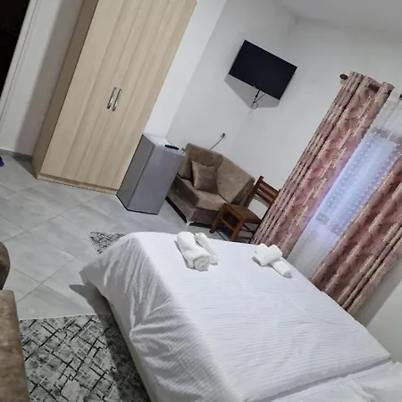 Hotel Bar-restaurant-hotel-familja 5*