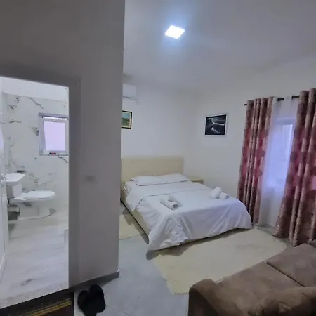 Bar-restaurant-hotel-familja