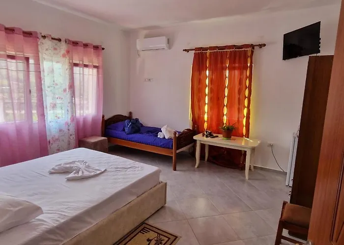 Bar-restaurant-hotel-familja 5*