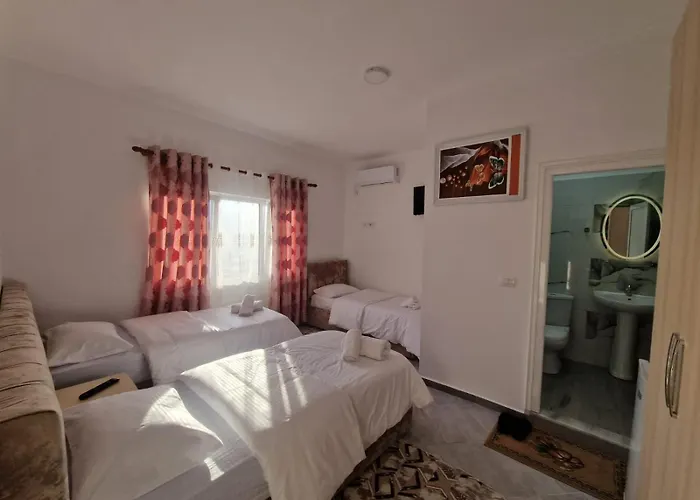 Bar-restaurant-hotel-familja Hotel Klos